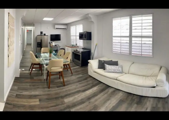 Large 9 Bedroom Home La Placita De Santurce By Rentalspr